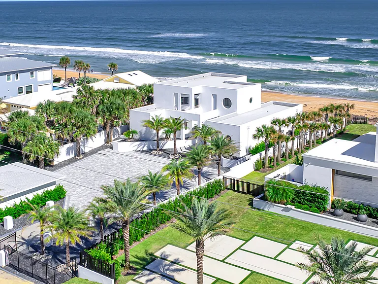 435 Ocean Shore Blvd — Photo 2