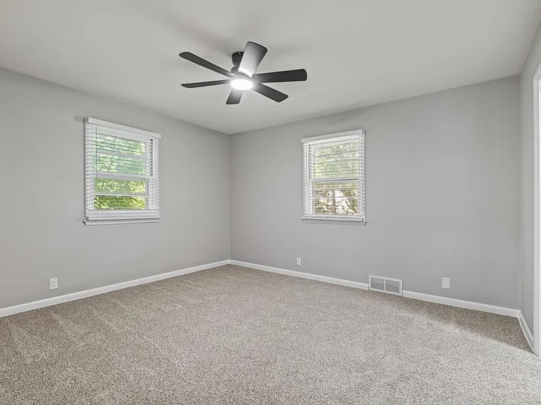 7214 Northridge Dr — Photo 9