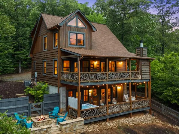 98 Shalom Ln, Blue Ridge, GA 30513