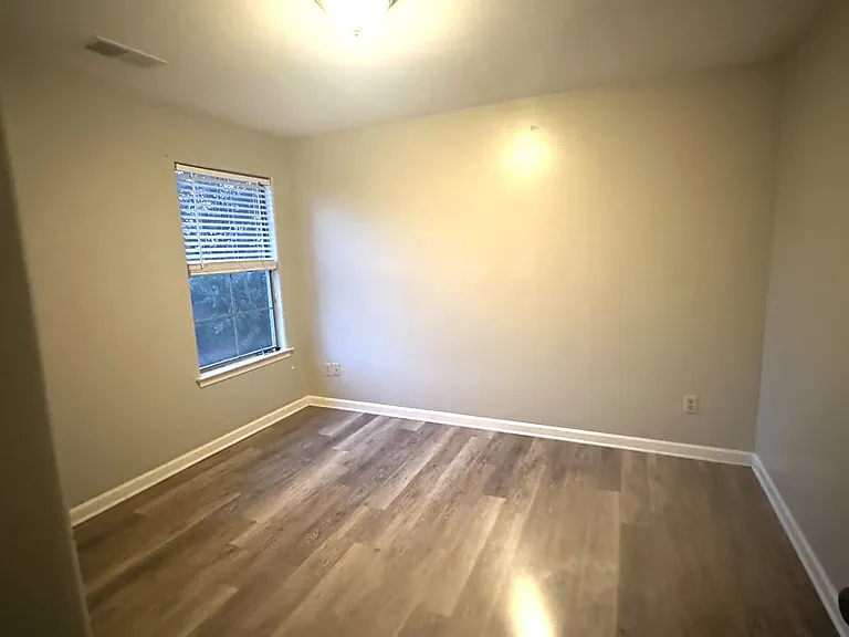 40 Green Willow Dr — Photo 14