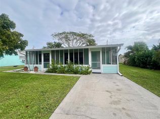 1470 4th Ct, Vero Beach, FL 32960