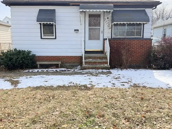 11709 Guardian Blvd, Cleveland, OH 44135