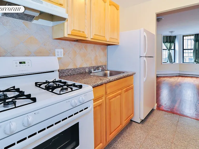 549 W 149th St #1 — Photo 7