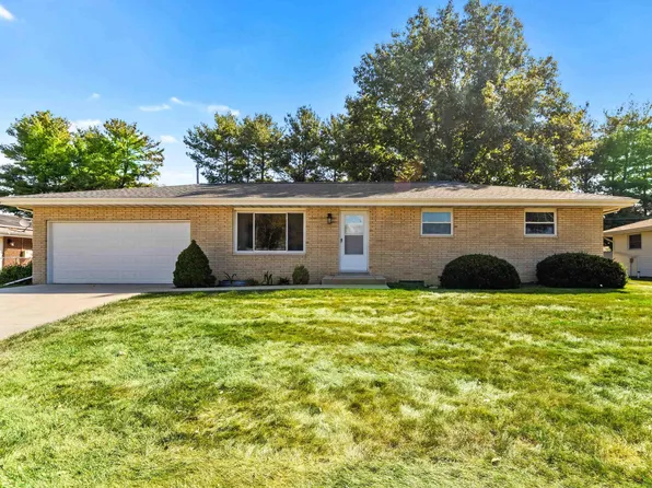 1704 S 2nd Ave, Morton, IL 61550
