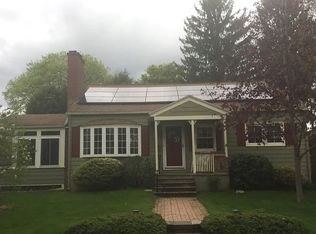 17 Reed St, Northampton, MA 01060