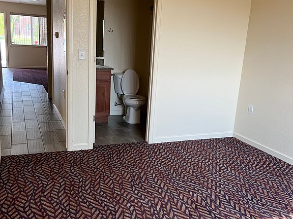 5451 D master bed_bath_10102024