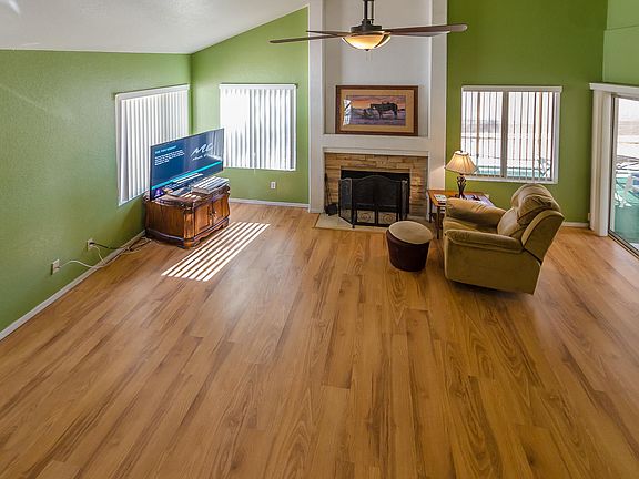 4th image of 4501 E Silverwood Dr
