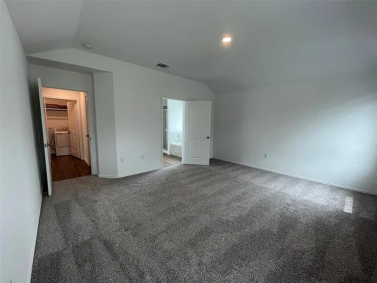 10717 Steinbeck Dr — Photo 13
