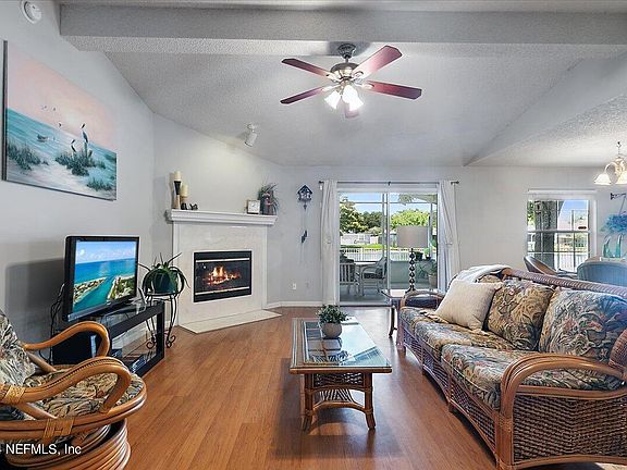 5th image of 4545 ARCH CREEK Drive S