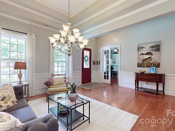 5th image of 8605 Soaring Eagle Ln