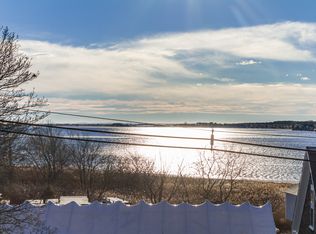 7 2nd St, Salisbury, MA 01952