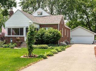 3320 61st St, Des Moines, IA 50322