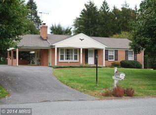 3102 Hayfield Dr, Ellicott City, MD 21042