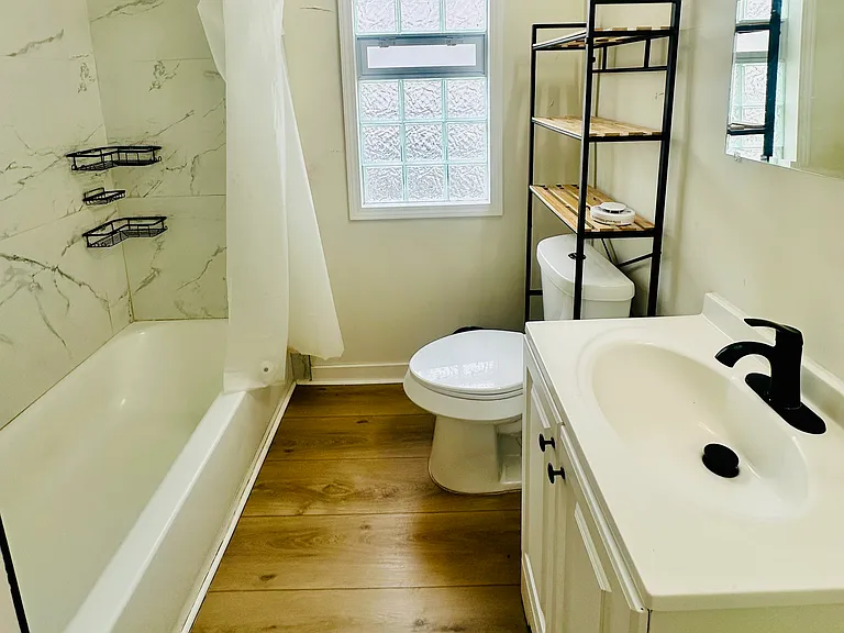 21801 Cushing Ave — Photo 10