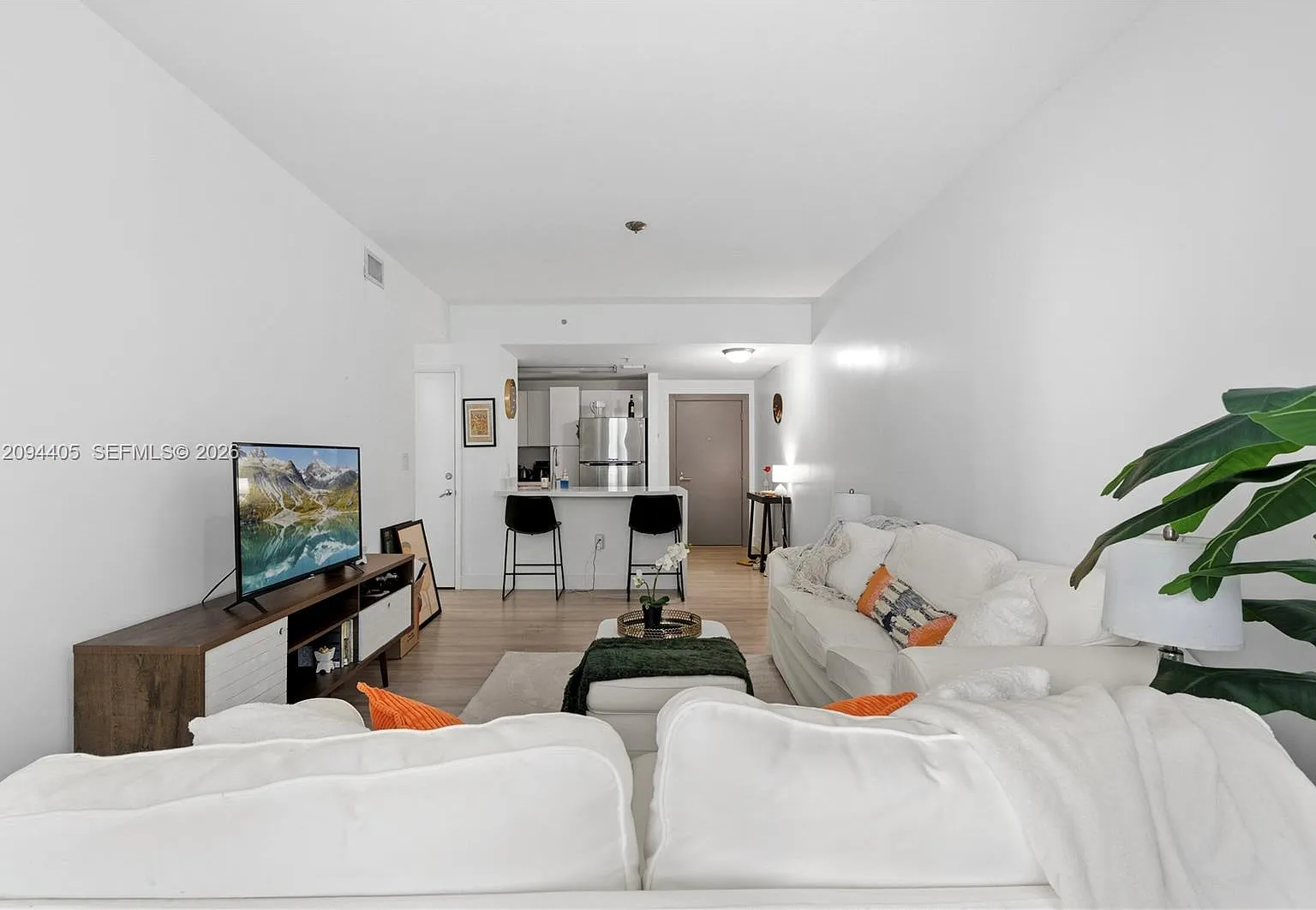 Fortune House Condo — Photo 4