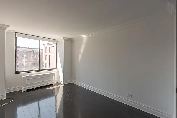 Sold by Douglas Elliman | media 29