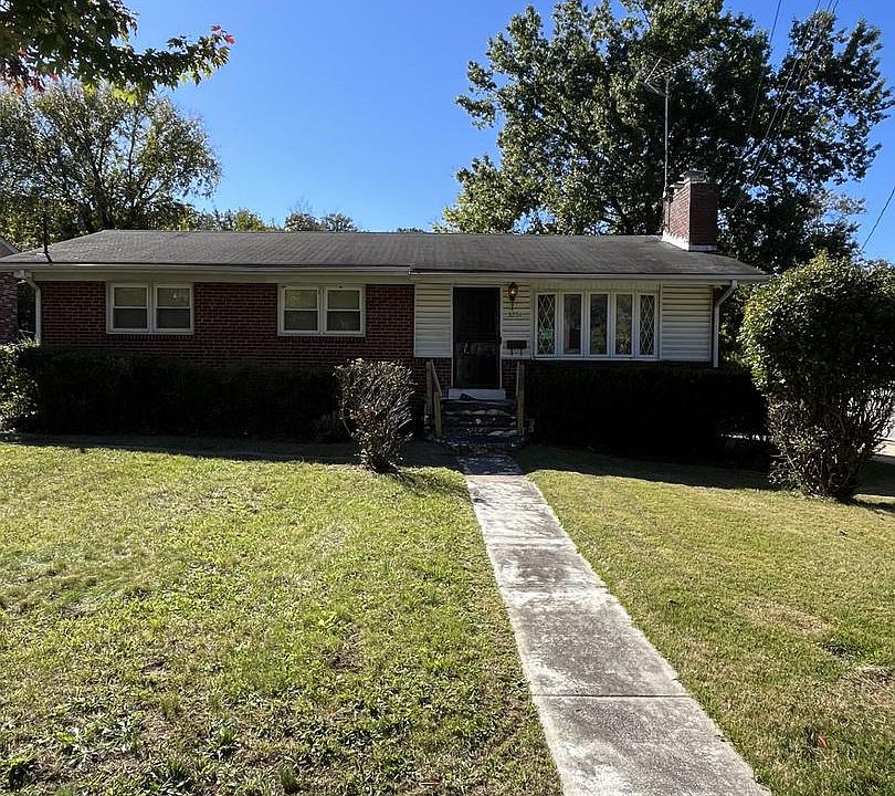 1st image of 3251 O St SE