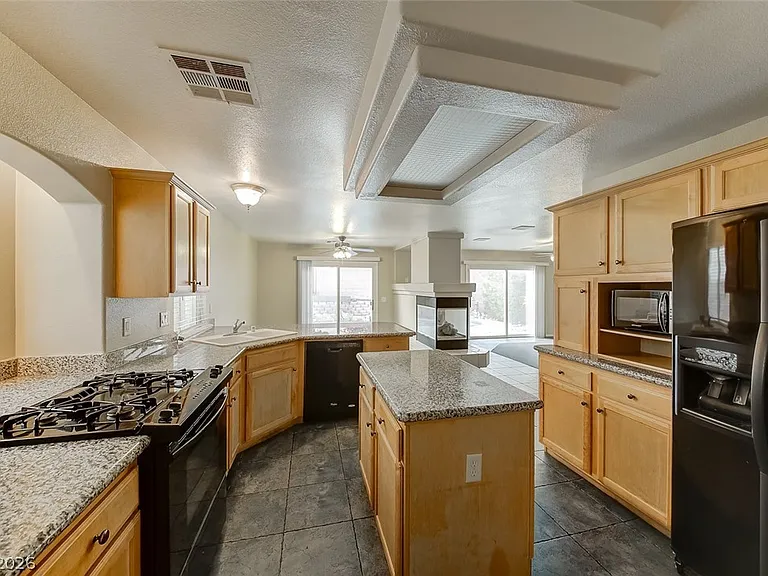 7553 Treasure Chest St — Photo 10