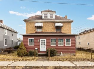 4736 4th Ave, Beaver Falls, PA 15010