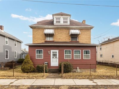 4736 4th Ave, Beaver Falls, PA, 15010