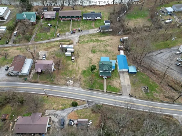 4904 Elk River Rd S, Elkview, WV 25071