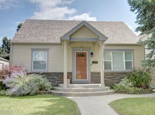 2828 S 9th Pl, Milwaukee, WI 53215