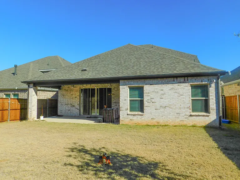 2457 Pinnacle Pl — Photo 33