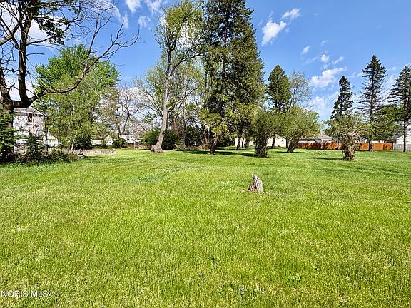 3rd image of 0 Thomas St Lot 2