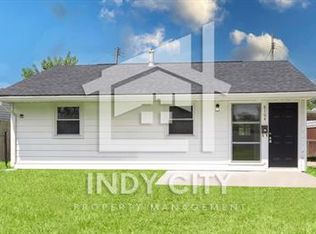 8104 E 50th St, Indianapolis, IN