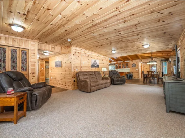 72303 Pufal Rd, Highbridge, WI 54846