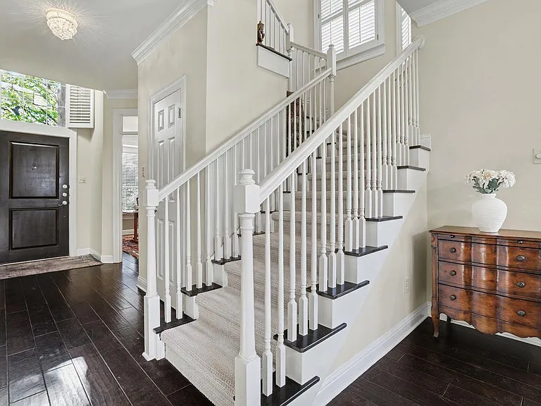 3800 Bailey Ln #F-1 — Photo 5