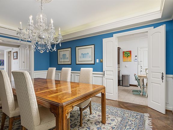 3rd image of 6126 Averill Way APT 103W
