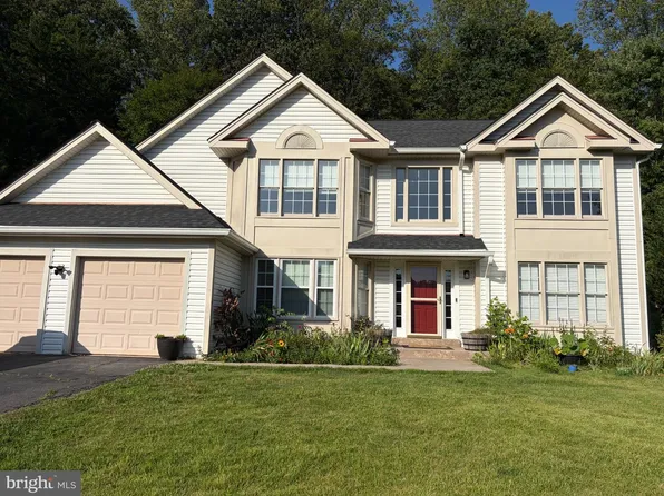 12 Wren Way Ct, Stafford, VA 22554