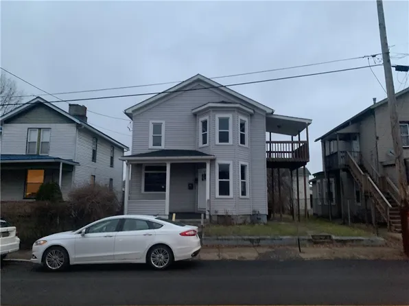 1103 5th St, New Brighton, PA 15066