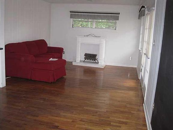 4th image of 6347 Park Ave