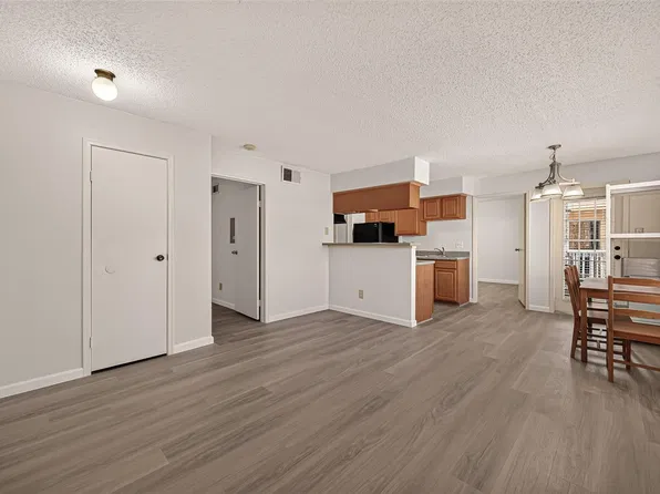 2750 Holly Hall St, Houston, TX