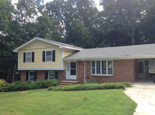 6809 Electra Dr, Raleigh, NC 27607