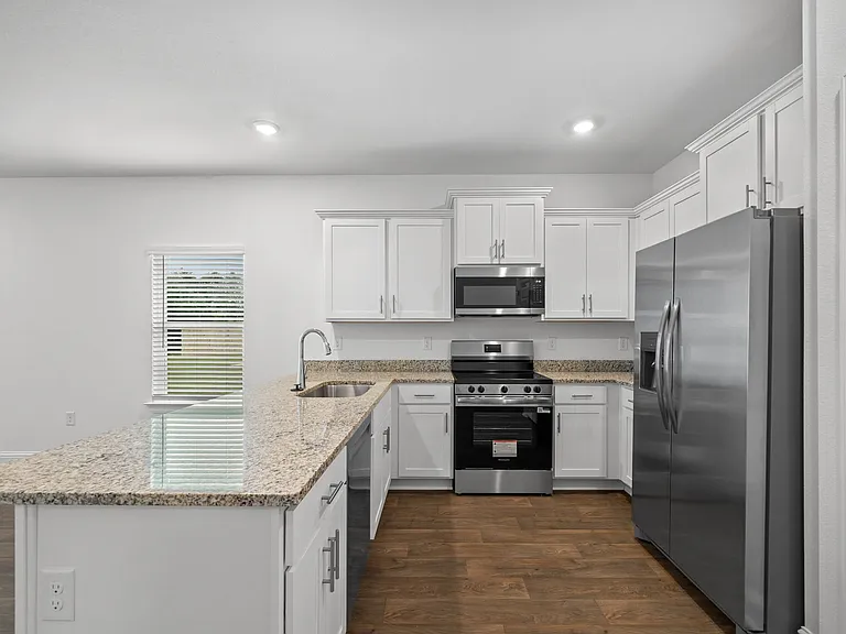13390 Shea Cir — Photo 9