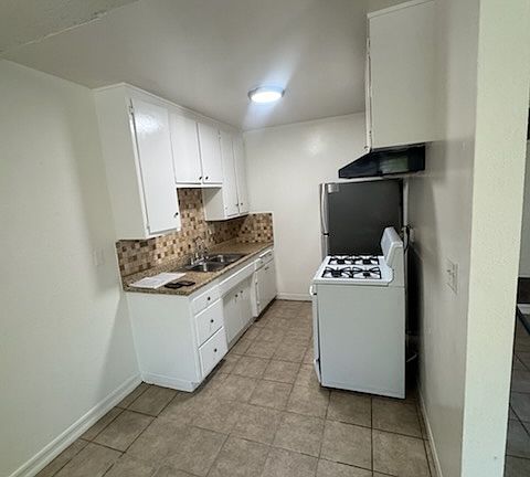 5th image of 8356 Amigo Ave APT 2