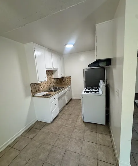 8356 Amigo Ave #2 — Photo 5