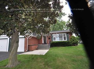 6148 Laura Ln, Tinley Park, IL