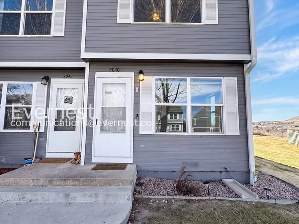 2040 Oakcrest Cir, Castle Rock, CO 80104