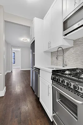 Rented by Cooper & Cooper Real Estate | media 21