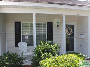 24 Olde Towne Place Dr, Savannah, GA 31410
