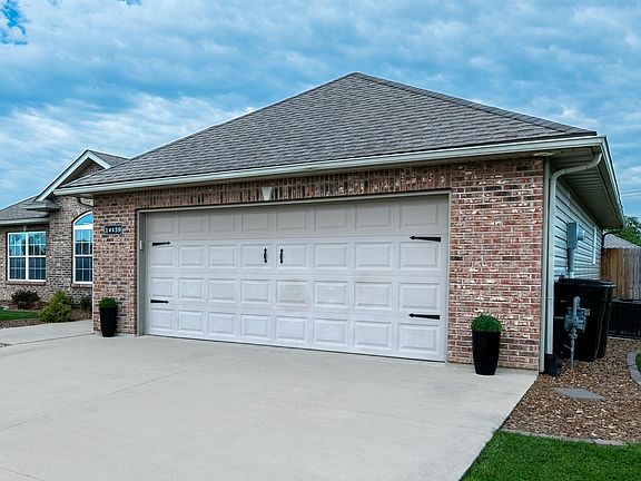 2nd image of 14439 Monarch Dr