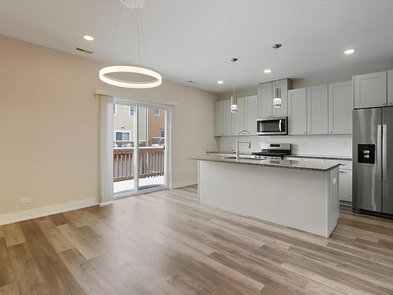 10604 Alice Mae Ct — Photo 2