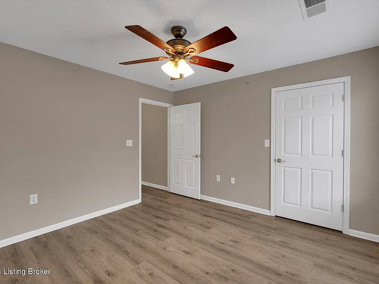 6403 Shelton Cir #102 — Photo 25