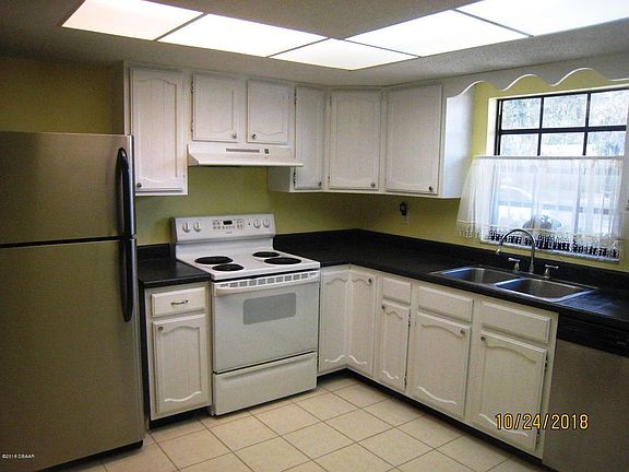 3rd image of 808 Sugar House Blvd