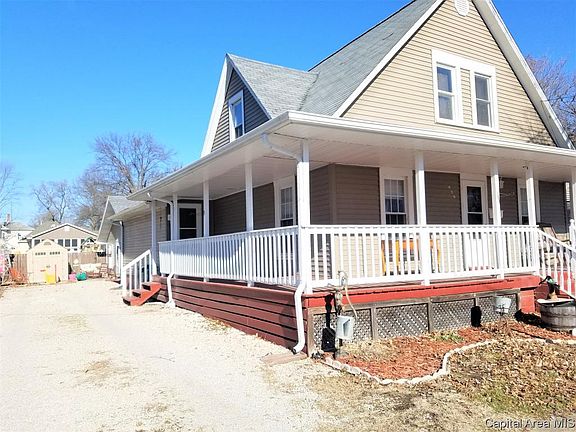 3rd image of 926 W Jefferson St