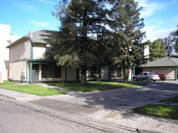 360 N Capitola Ct APT 4, Porterville, CA 93257